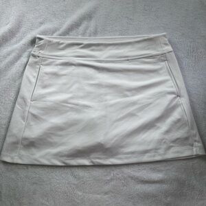 PGA Tour Airflux White Skort